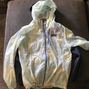 Patagonia windbreaker jacket